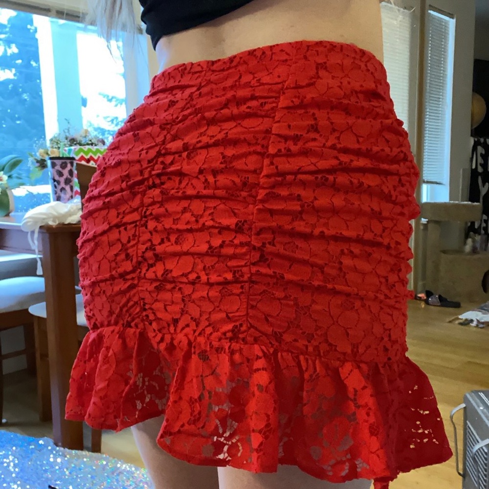 Leith • Red Lace Frilly Flounce Wiggle Skirt